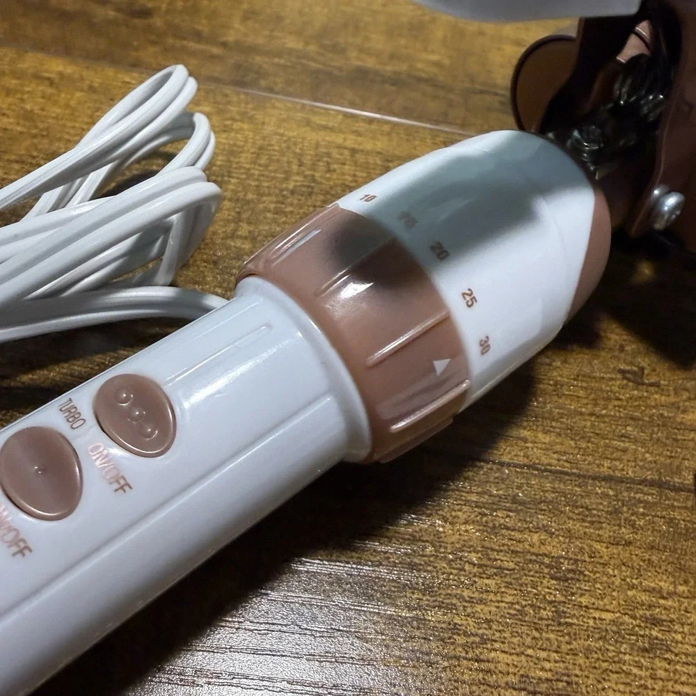 Conair Double Ceramic 3 Barrel Curling Iron Hair Waver White / Rose Gold NIB - Picture 7 of 12